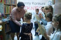 Gminny konkurs pięknego czytania w bibliotece w Czarnem